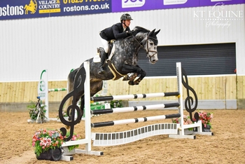 Louie Cunningham clinches his second Hickstead ticket in thrilling finale at Kelsall Hill Winter Classic